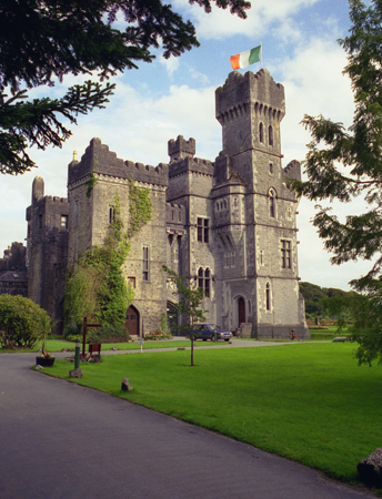 /uploadedfiles/media/en/Ireland/Irish castle.jpg